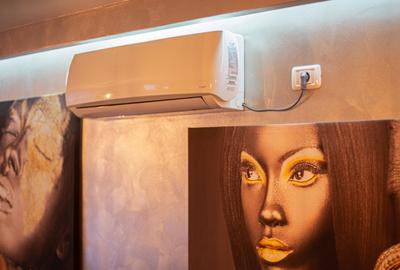 OCAZIE: Apartament cu 2 camere, LUX, la cheie! - 9