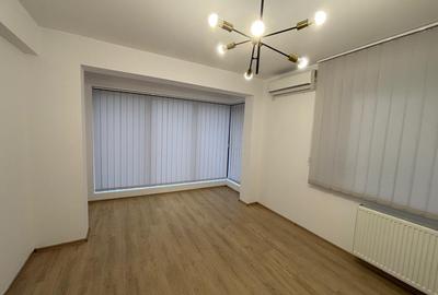Apartament 3 camere nemobilat parter bloc boutique pretabil birou