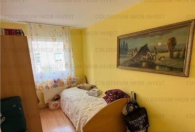 Apartament cu 3 camere, decomandat - zona Astra. - 2