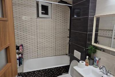 Apartament cu 3 camere decomandat în Micro 16 - 9