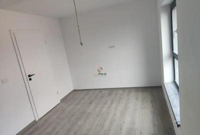 Casă cu 3 camere cu Teren 300 Mp în Central