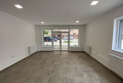 Spațiu comercial, de 44 mp, în Chiajna - 1