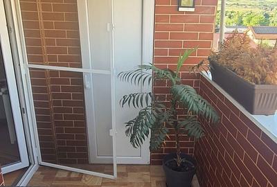 Apartament cu 3 camere decomandat în Florești