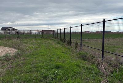 Teren de vânzare în Golești – 3 loturi a câte 530 mp - 4