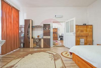 Casă cu 5 camere cu Teren 2217 Mp în Bod - 37