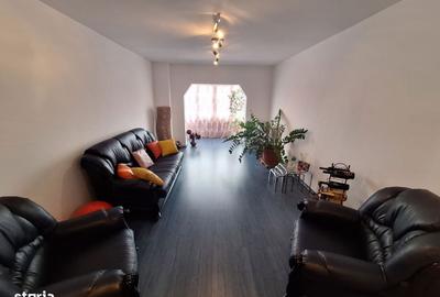 Apartament cu 3 camere decomandat în Traian - 2