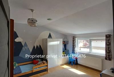 Apartament cu 3 camere decomandat în Ștrand
