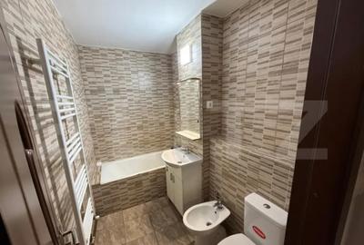 Apartament cu 2 camere semidecomandat, mobilat în Micro 11