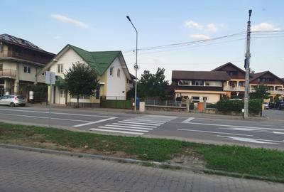 Casă cu 4 camere în Central - 3