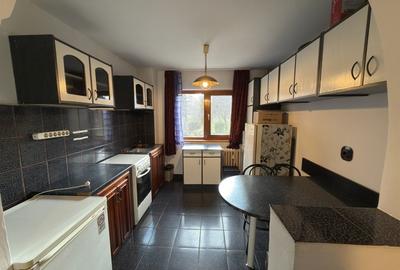 Apartament cu 2 camere semidecomandat, mobilat în Central - 1