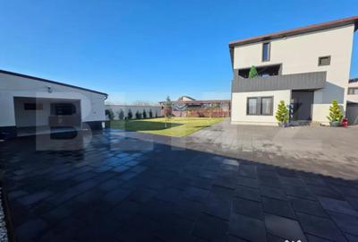 Casă cu 5 camere cu Teren 797 Mp în Central - 14