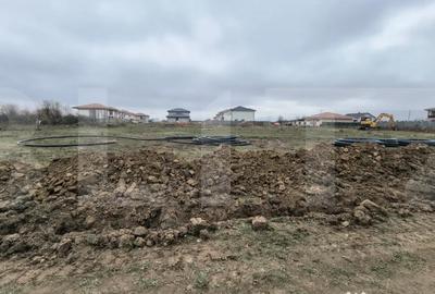 Teren de 1362 mp, în Central - 4