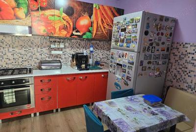 Vand vila P+M , zona Cantemir-Salca, constr 2014, , SC-194 mp, teren 270, gaz - 2