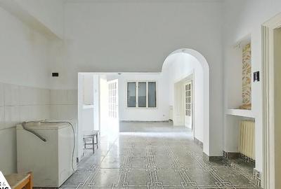 Casa cu 4 camere in inima Aradului - 11