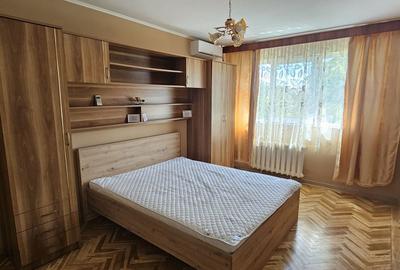 Apartament cu 2 camere decomandat în Rogerius