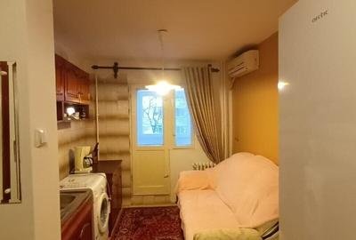 Apartament cu 3 camere semidecomandat, mobilat în Basarabia - 11