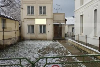 Casă cu 3 camere cu Teren 183 Mp în Central - 4