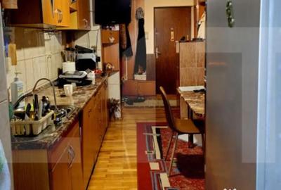 Apartament cu 3 camere decomandat în Complex Studențesc - 10