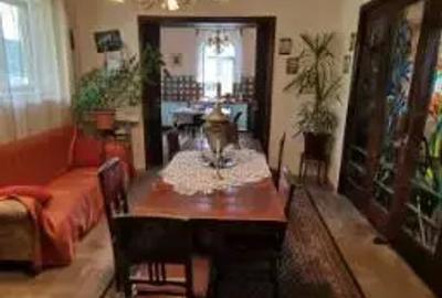 Conac de vanzare - 4