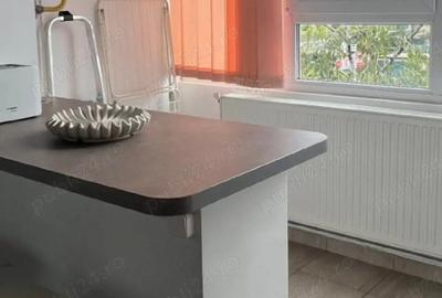 Garsonieră decomandată în Tractorul - 2