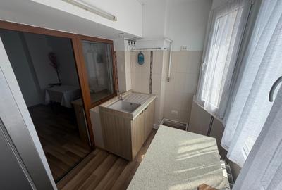 Apartament cu 2 camere decomandat în Trocadero - 8