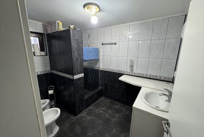 Casă cu 5 camere cu Teren 1192 Mp în Giulești - 11