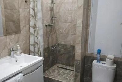 Garsonieră decomandată în Aradului