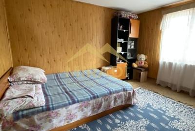 Casă cu 9 camere cu Canalizare în Liceul Militar - 19