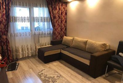 Apartament cu 2 camere decomandat în Micro 18 - 8