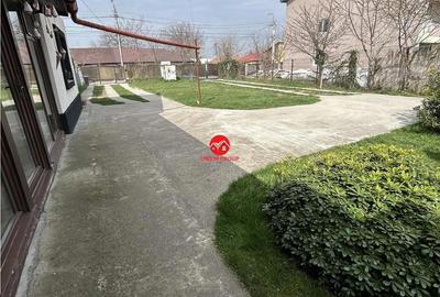 Casă cu 4 camere cu Teren 555 Mp în Eforie - 1