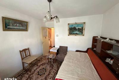 Apartament cu 3 camere decomandat, mobilat în Micro 11 - 7