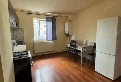 Garsonieră decomandată în Noua - 2