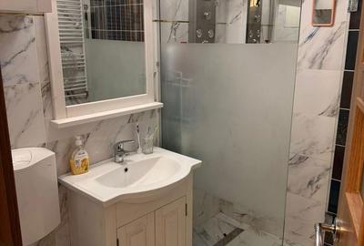 Apartament cu 3 camere în Rahova - 3