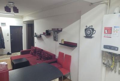 Apartament cu 2 camere semidecomandat în Runcu