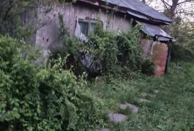 Teren de 1650 mp, în Central - 8
