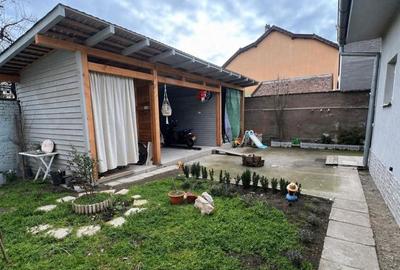 Casă cu 3 camere în Central