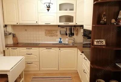 Apartament cu 3 camere decomandat în Giurgiului - 4