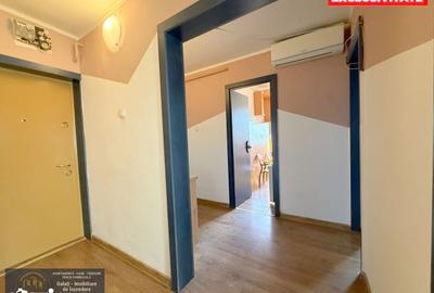 Apartament cu 3 camere în Piața Centrală - 15