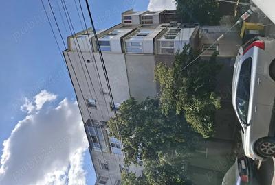 Vand apartament 2 camere ,buzau - 1
