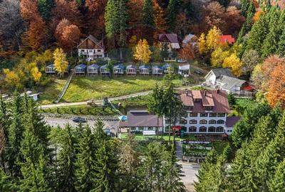 Casă cu 26 camere cu Teren 4652 Mp în Sud - 4