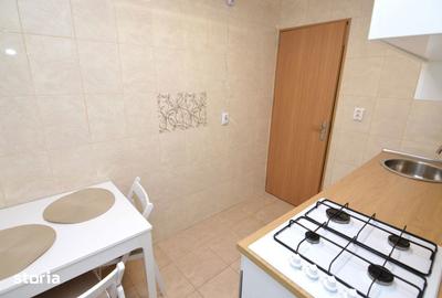 Garsonieră decomandată în Decebal - 17