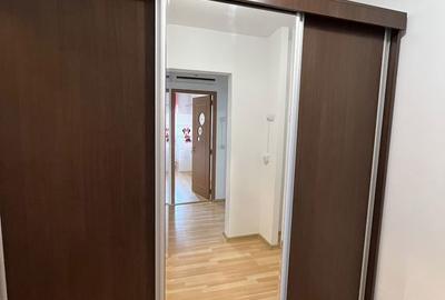 Apartament cu 2 camere decomandat în Malu Roșu - 5