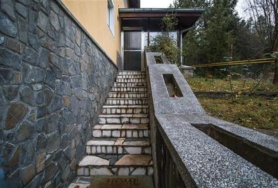 Duplex cu 8 camere cu Canalizare în Exterior Est - 21