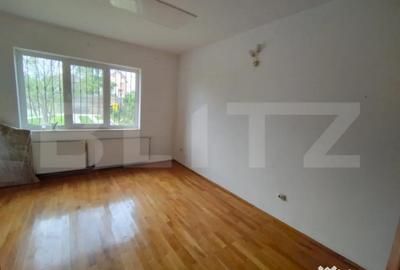 Casă cu 4 camere cu Teren 1500 Mp în Malu Mare - 5