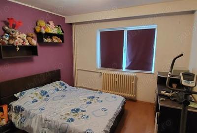 Apartament cu 3 camere semidecomandat în Tomis IV - 7