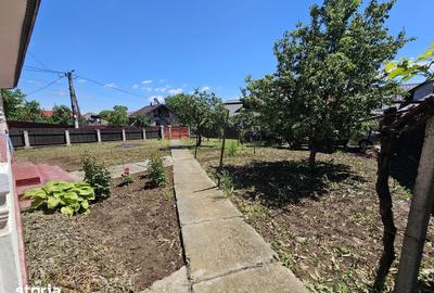Casă cu 3 camere cu Teren 1330 Mp în Păunești - 12