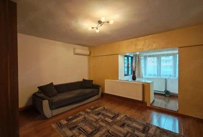 Garsoniera deosebita Parcul Catedralei - 2