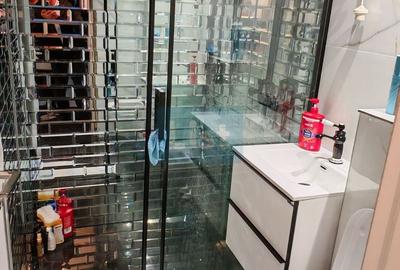 Apartament cu 2 camere semidecomandat în Donici - 2