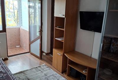 Garsonieră semidecomandată în CET - 1