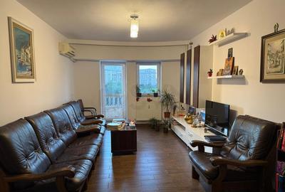 Apartament 2 camere I Priveliste Casa Poporului I 4 Balcoane - 2